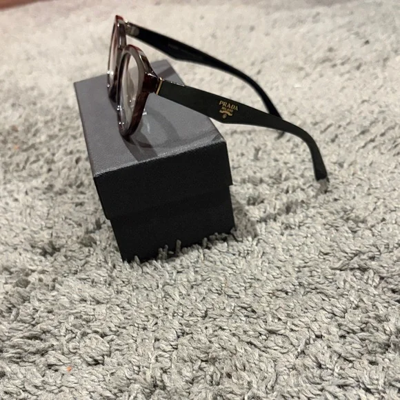 PRADA glasses with prescription frame only - Picture 5 of 9